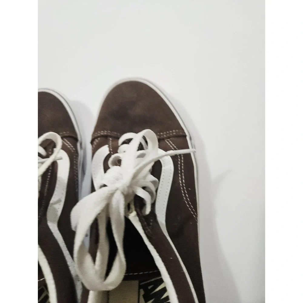 Vans men off